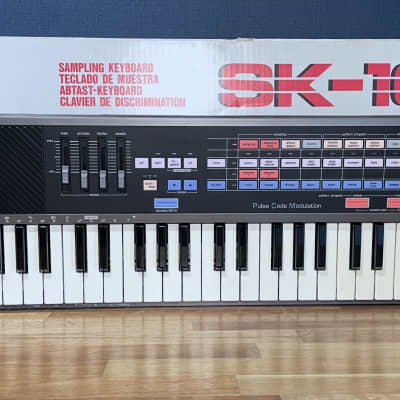 [Mint] Casio SK-100 49-Key Sampling Keyboard - Black w/ Original Box