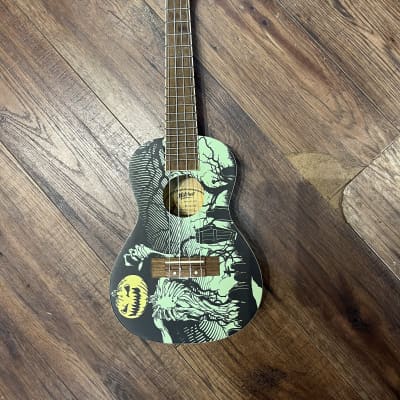 Mitchell tiki glow in deals the dark ukulele