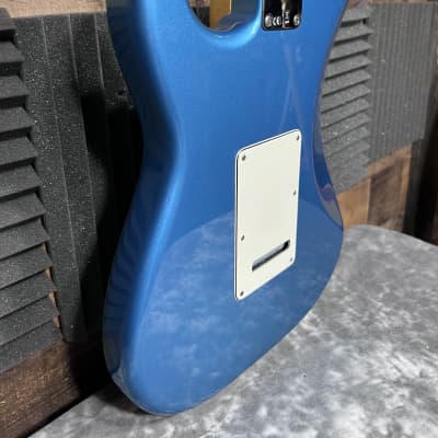Fender Stratocaster - Blue Marlin MIM image 8
