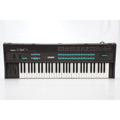 Yamaha DX7 Digital FM Synthesizer w/ Voice ROM Card & Sustain Pedal #52579