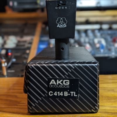 Akg c 414 b-uls and female voice - Gearspace