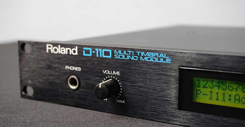 Roland D-110 80's MIDI Multi Timbral Sound Module 1U Rack Synthesiser - 100V