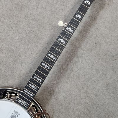 Deering Eagle II 5 string banjo 2016-ish - stained natural wood image 4