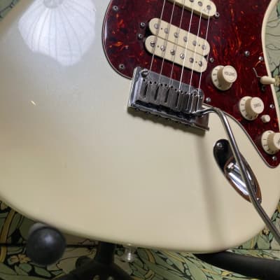 Fender American Deluxe HSS Stratocaster 60th Anniversary Olympic Pearl 2014 image 7