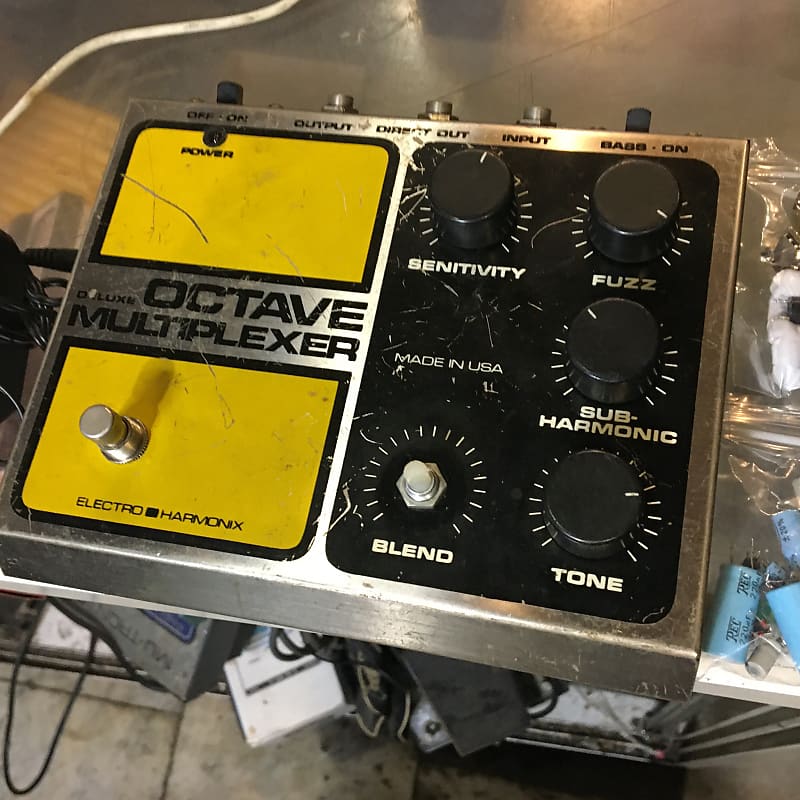 ElectroHarmonix Vintage deluxe octave multiplexer Reverb