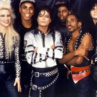 Valley Arts  ST  1980s  - Natural  - Ex Michael Jackson Bad Tour , John Myron Clark image 7