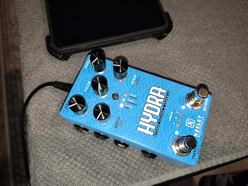 Keeley Hydra Stereo Reverb & Tremolo