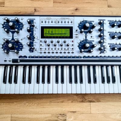 Alesis A6 Andromeda Synthesizer w/Hard Case, Dust Cover & Cables for 16-channel output!