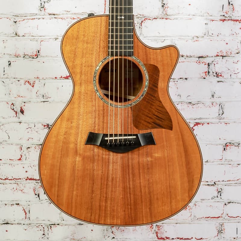 Taylor 324 CE Builders' Edition  REVIEW - Guitar Interactive Magazine