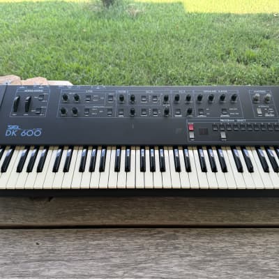 Siel DK600 Synthesizer 1980s - Black (with Expander)