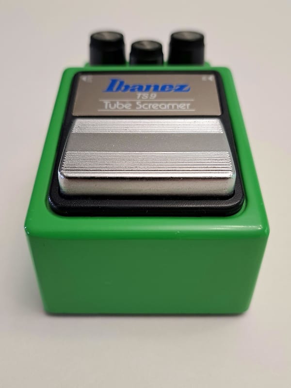 Ibanez TS9 Tube Screamer w/ Keeley Mod Plus + RC4558P Chip Ibanez TS9 Tube Screamer w/ Keeley Mod Plus + RC4558P Chip