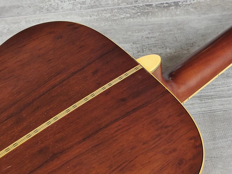 Acoustic Guitar YAMAHA FG-302 Japan Made Natural Sound