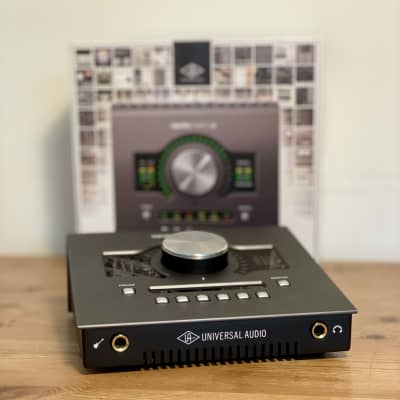 Universal Audio Apollo Twin X QUAD Thunderbolt 3 Audio Interface 2019 - Present - Gray image 6