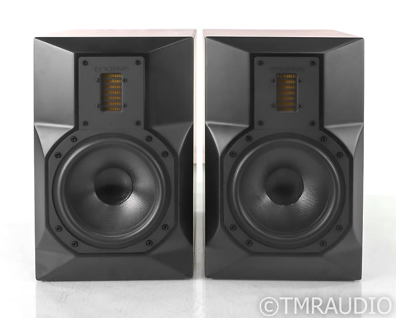 Emotiva best sale powered speakers