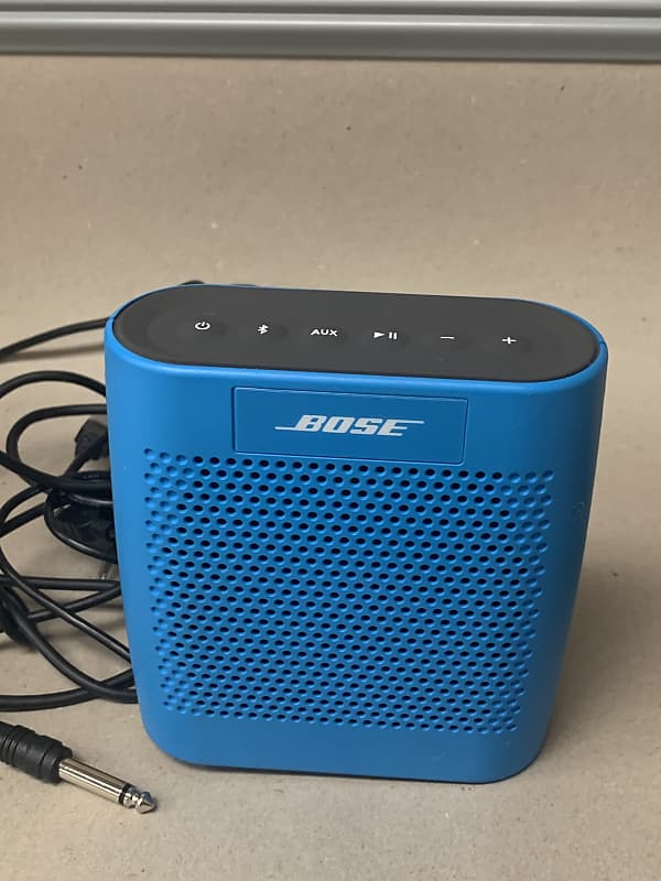 Bose  Soundlink Color Portable Speaker - Blue image 1