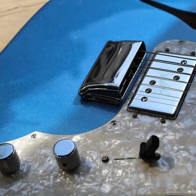 Fender American Vintage II '72 Telecaster Thinline, Lake Placid Blue, HARDCASE image 5