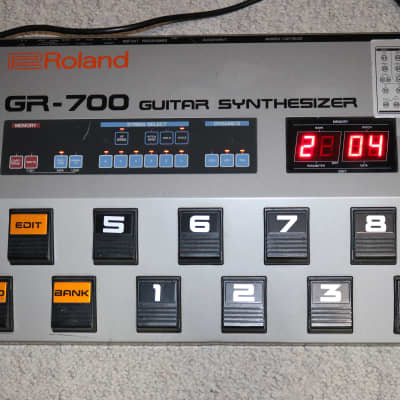 Vintage Roland GR700 Guitar Synthesizer