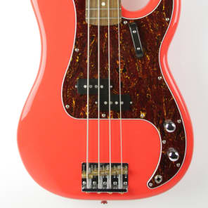 Fender Squier Classic Vibes Bass Fiesta Red | Reverb