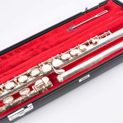 Yamaha YFL-311 Flute Silver Made in Japan w/Hardcase Used From Japan #068468 image 3