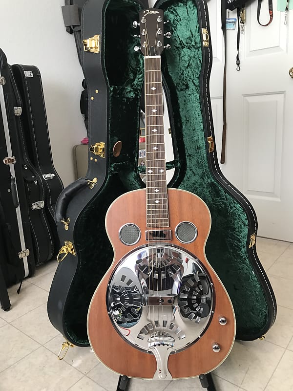 Johnson Resonator 90’s Natural mahogany Reverb