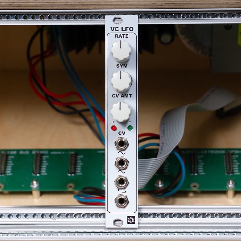 Synthrotek MST VC LFO
