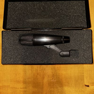 Sennheiser MD 421 II Cardioid Dynamic Microphone 2002 - Present - Black