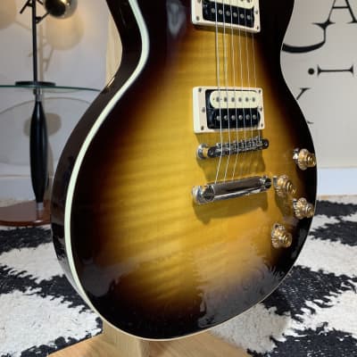 Gibson Slash Les Paul Standard 2020 November Burst Light 8.2LB Upgraded Slash Signature Seymour Duncan Pickups image 3
