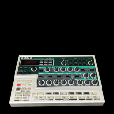 Yamaha DX200 Desktop Control Synthesizer / FM synthesis