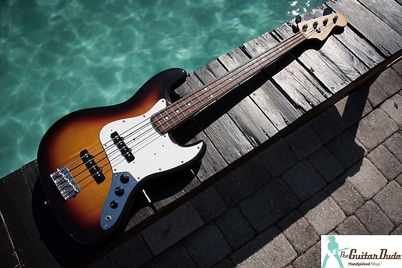 2012 Fender Standard Jazz Bass - Made in Japan- Three Tone