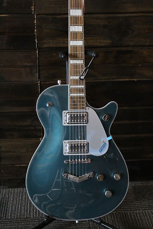 Gretsch G5220 Electromatic Jet BT Jade Grey Metallic w/V-Stoptail & Black  Top Broad'Tron Pickups