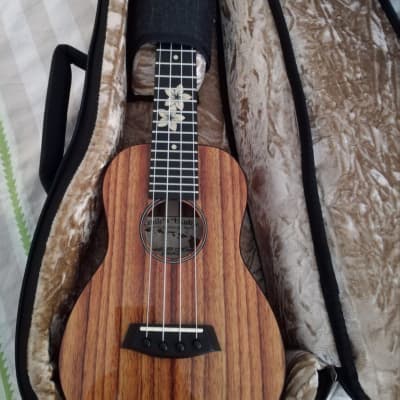 Kanile'a Custom Concert Ukulele image 7