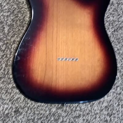 Fender Left handed telecaster standard 2018 image 4