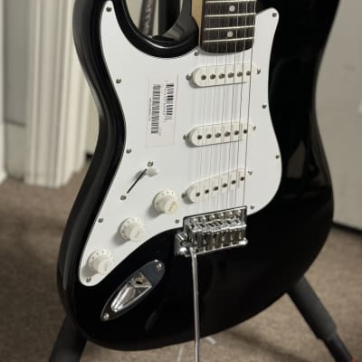 Silvertone SS-11 Left Handed Electric Guitar image 8