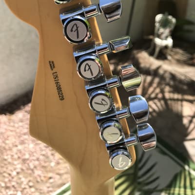 Fender American Elite Stratocaster neck rosewood image 3