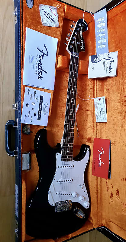 Fender FSR American Vintage 70s Stratocaster with Matching