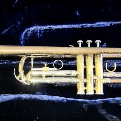 Olds Trumpet Unbranded Gold & Silver with Newer Conn Case Circa-1958-Gold & Silver image 8