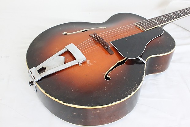 1938 Regal Prince Archtop Guitar Sunburst w/case - All original - Very rare! - image 1