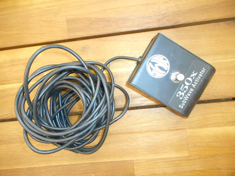 SWR Sub Wave Activator Foot Switch 350x