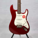 Squier Classic Vibe '60s Stratocaster Laurel Fingerboard Candy Apple Red