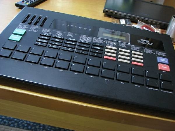 Yamaha RX7 12 Bit Drum Machine Reverb