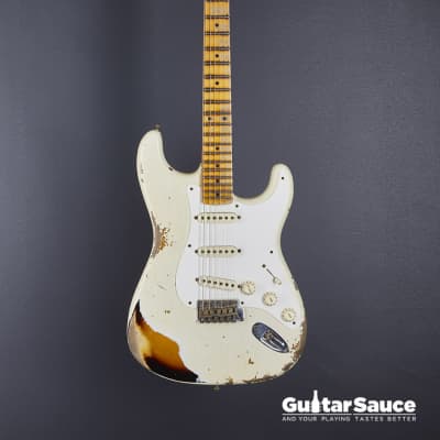 Fender Custom Shop 56 Stratocaster Heavy Relic Aged India Ivory Over 2 Tone Sunburst 2022 Used (cod.1378UG) for sale
