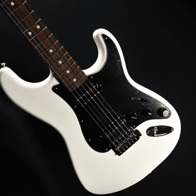 Fender Standard Stratocaster HH 2014 - 2017 | Reverb