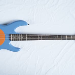 Flea Bass Model 32 