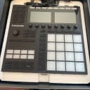 Native Instruments Maschine MKIII 2010s - Black