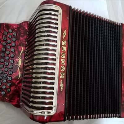 Hohner Xtreme GCF/Sol Red Crown Acordeon Accordion +Case, Bag, Strap, BackPad, DVD Authorized Dealer image 2