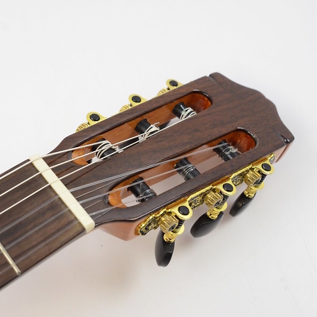 Immagine Cordoba GK Studio Negra Acoustic-Electric Nylon String Classical Guitar - 4