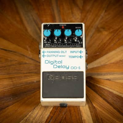 Boss DD-5 Digital Delay | Reverb