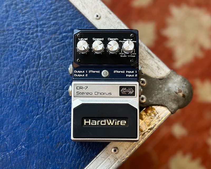 HardWire CR-7 ステレオコーラス Digitech DigiTech HardWire Series CR-7 Stereo Chorus Guitar Effects Pedal