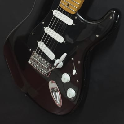 Custom Fender Squier Stratocaster Active Pups Light Relic Gilmour Inspired Black Strat Nitro Neck image 4