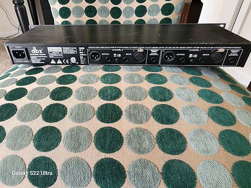 dbx 266XL Stereo Compressor / Limiter | Reverb